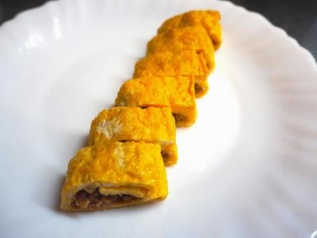 そぼろ卵焼き そぼろ,卵,そぼろ卵焼きの写真素材