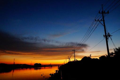夕暮れ 夕暮れの写真