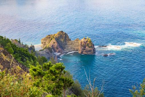 小笠原諸島・父島 旭山山頂から望む絶景 小笠原諸島・父島 旭山山頂から望む絶景の写真