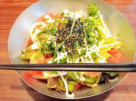 Photo, salad udon, plenty of vegetables, lunch, 
