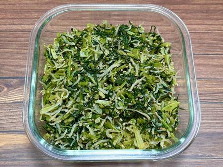 大根菜とちりめんじゃこのふりかけ 料理,大根菜,ちりめんじゃこの写真素材
