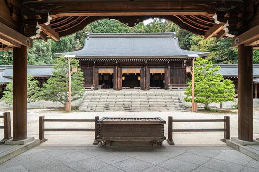 滋賀 近江神宮 内拝殿と外拝殿 滋賀 近江神宮 内拝殿と外拝殿 近江神宮,神社,滋賀県の写真素材