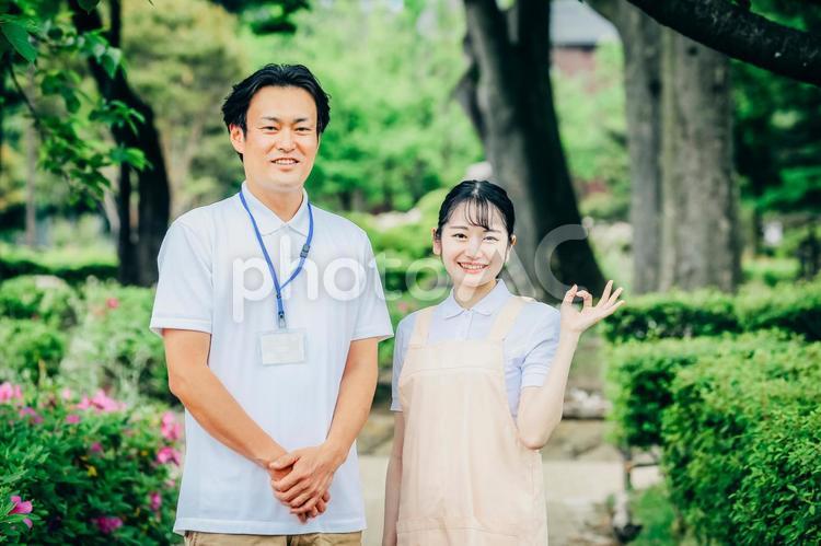 医療・介護・福祉系の男女スタッフ 介護士,ホームヘルパー,看護師の写真素材