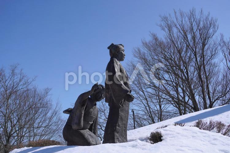 米百俵の群像（冬）06 米百俵の群像,米百俵,故事の写真素材