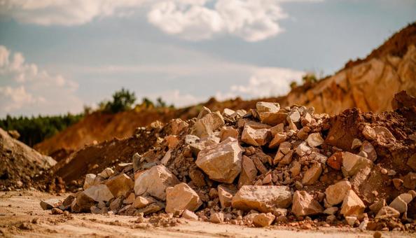 花崗岩の採石場の写真