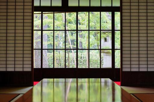 View of outdoor greenery from inside a Japanese house, JPG View of outdoor greenery from inside a Japanese house, interior, japanese style room, background, JPG