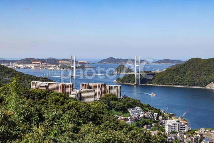 鍋冠山展望台から長崎港口と女神大橋 鍋冠山展望台,鍋冠山,展望台の写真素材