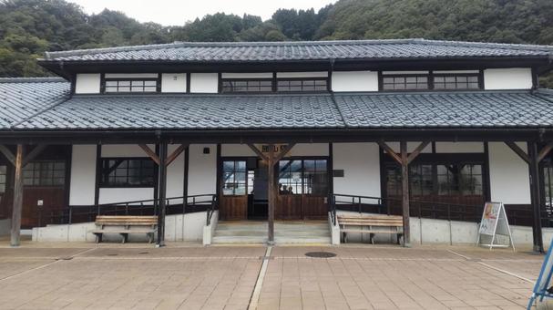 勝山駅 駅舎,ローカル線,えちぜん鉄道の写真素材