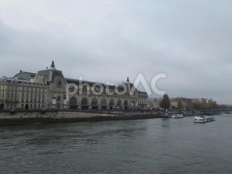 フランス、パリのオルセー美術館 オルセー美術館,美術館,印象派の写真素材