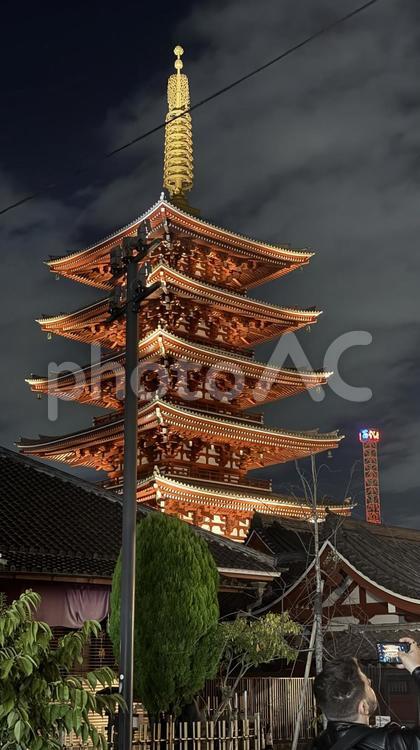浅草の五重塔 五重塔,雷門,浅草の写真素材