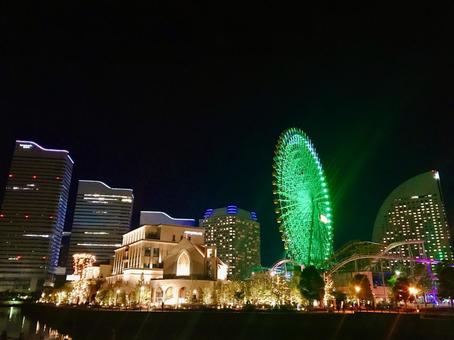 横浜観覧車の夜景 横浜観覧車の夜景 夜景,デート,デートスポットの写真素材
