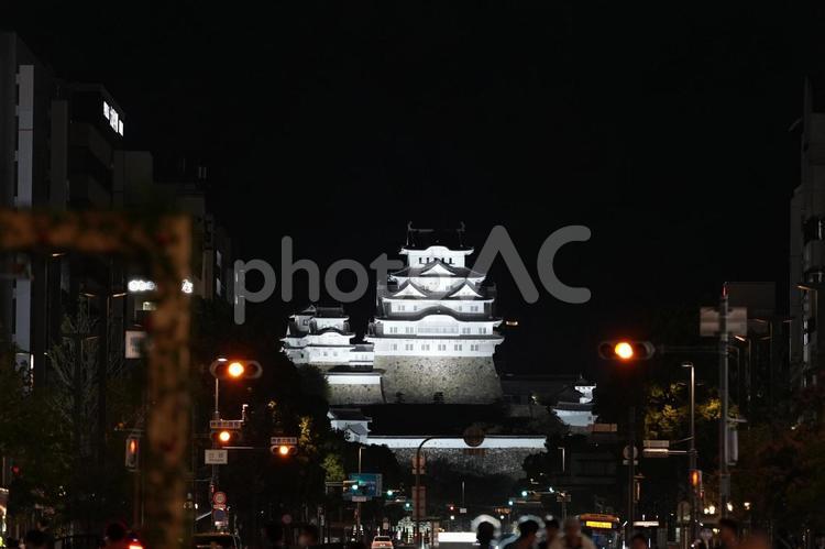 2024年に撮影した夜の姫路城 姫路城,夜,街並みの写真素材