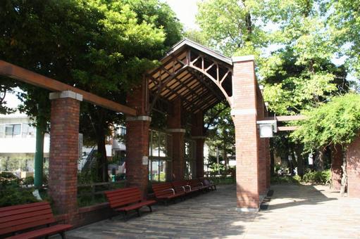 レンガ造りの建物@馬橋公園 レンガ造りの建物@馬橋公園の写真