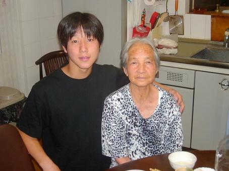 Grandma 10 with great-grandson, old man, female, old man, JPG