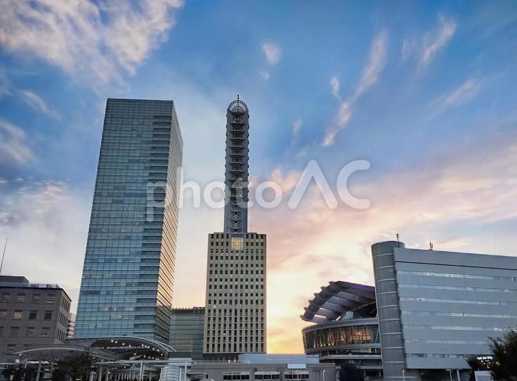 さいたま新都心・たまアリ・夕焼け空 さいたま新都心,たまアリ,さいたまスーパーアリーナの写真素材