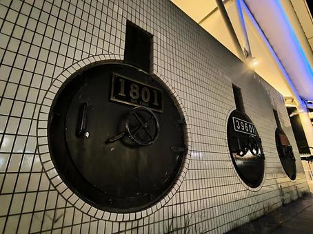 JR鷹取駅前のSLモニュメント JR鷹取駅前のSLモニュメント jr,神戸線,鷹取駅の写真素材