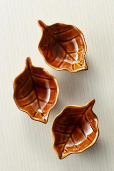 食器　テーブルウェア　リーフ型 食器,リーフ型,葉っぱの写真素材