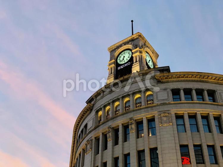 夕焼け空と銀座の時計台 銀座,時計台,背景の写真素材