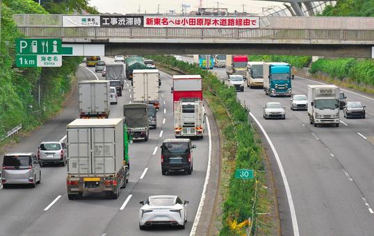 東名高速 海老名SA付近 道路,ハイウェイ,道の写真素材