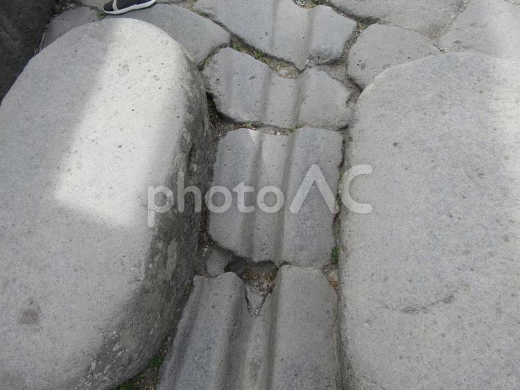 ポンペイ遺跡　馬車の車輪の跡 ポンペイ,遺跡,世界遺産の写真素材