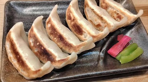 餃子ダダンダン 餃子ダダンダンの写真