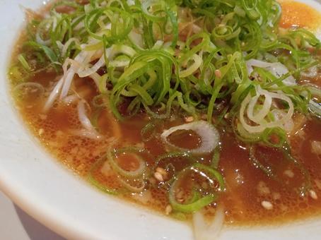 醤油ラーメン 醤油ラーメン,ラーメン,食べ物の写真素材