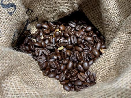 麻袋に入った珈琲豆 コーヒー豆,コーヒー,豆の写真素材