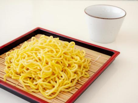 ざるラーメン 麺類 ざるラーメン 麺類の写真