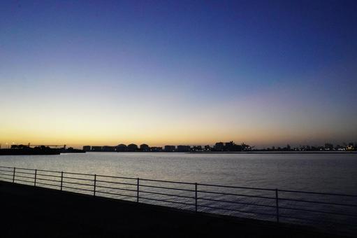 夕景 千葉みなと,夕景,日暮れの写真素材