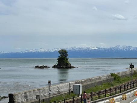 Amaharashi Beach, a photogenic spot in Toyama, JPG Amaharashi Beach, a photogenic spot in Toyama, JPG