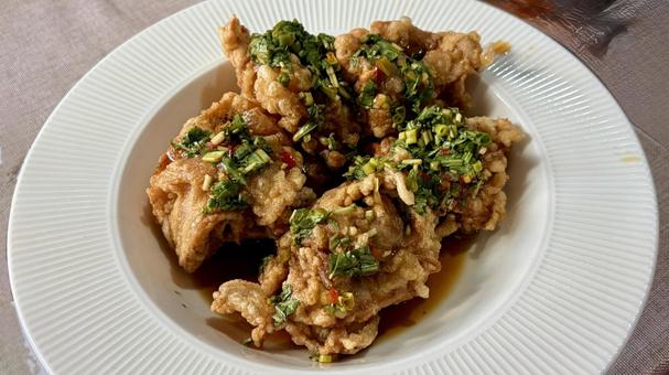 四川料理の油淋鶏 チキン,唐揚げ,甘酢の写真素材