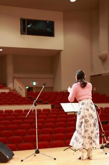 リハーサルG シンガー,ボーカル,歌手の写真素材