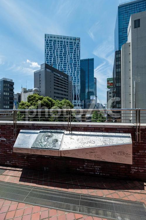 ［東京都渋谷区］尾崎豊記念碑 渋谷,渋谷区,東京の写真素材