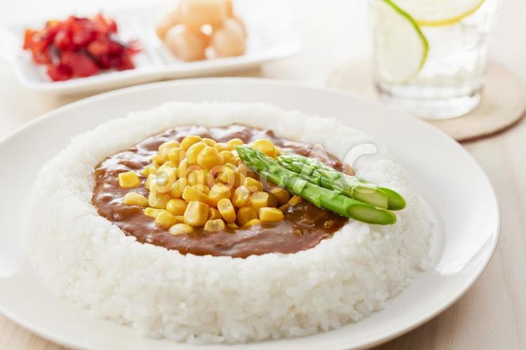 カレーライス（アスパラガスとコーン） カレーライス,カレー,アスパラガスの写真素材