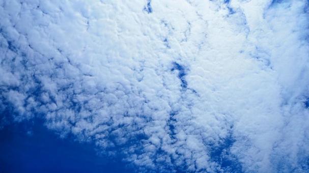 夏の空・青空と雲 夏の空・青空と雲 夏,青空,晴れの写真素材
