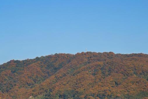 秋の山 山,秋,紅葉の写真素材