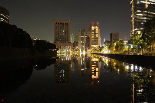 祝田橋から日比谷方面 祝田橋から日比谷方面 夜景,夜,キラキラの写真素材