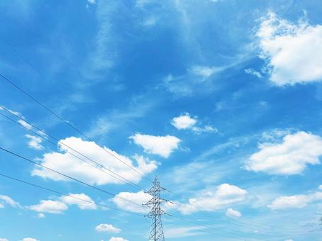爽やかな青空と鉄塔の風景 爽やかな青空と鉄塔の風景の写真
