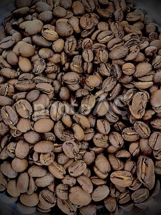 コーヒー焙煎 コーヒー,珈琲,焙煎の写真素材