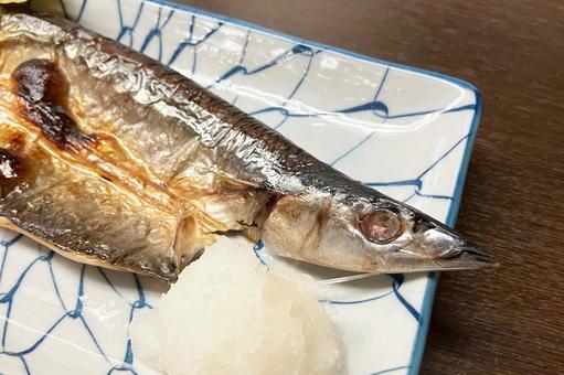 さんまの塩焼き サンマ,焼き魚,魚の写真素材
