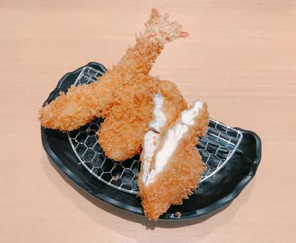 フライ盛り合わせ フライ盛り合わせ フライ盛り合わせ,海老フライ,ヒレカツの写真素材