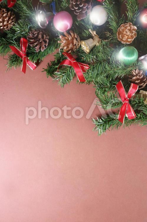 クリスマスのイメージフレーム クリスマス,もみの木,オーナメントの写真素材