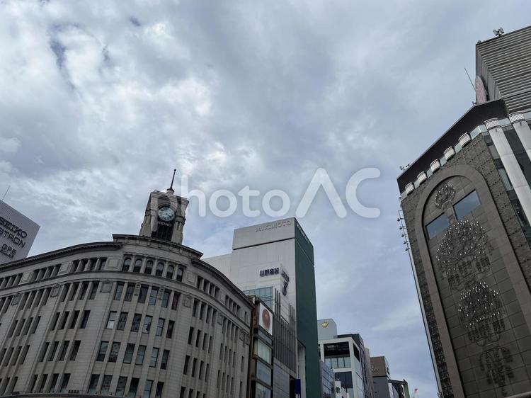 銀座四丁目交差点からの銀座の街並み 銀座四丁目,銀座,関東の写真素材