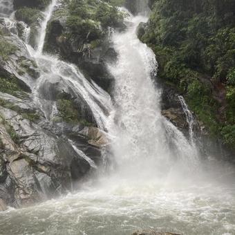 Photo, waterfall, saga prefecture, tangjin city, 