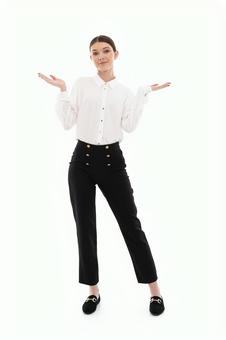 お手上げポーズの女性 お手上げポーズの女性 女性,お手上げ,分からないの写真素材