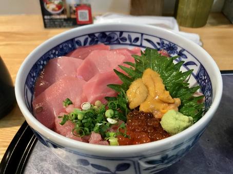 海鮮丼 海鮮丼の写真