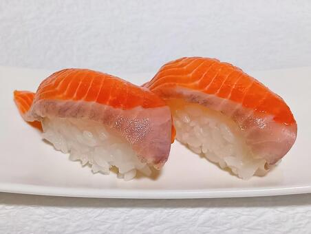 握り寿司　サーモン 握り寿司,サーモン,日本料理の写真素材