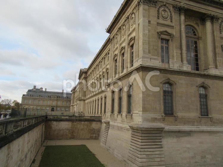 フランスパリの世界遺産のルーブル美術館 ルーブル美術館,ルーブル,美術館の写真素材