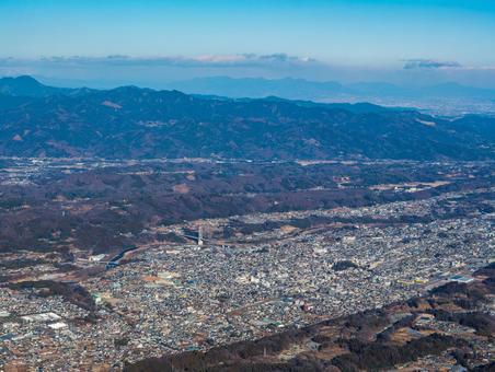 武甲山頂からの秩父市 武甲山頂からの秩父市の写真