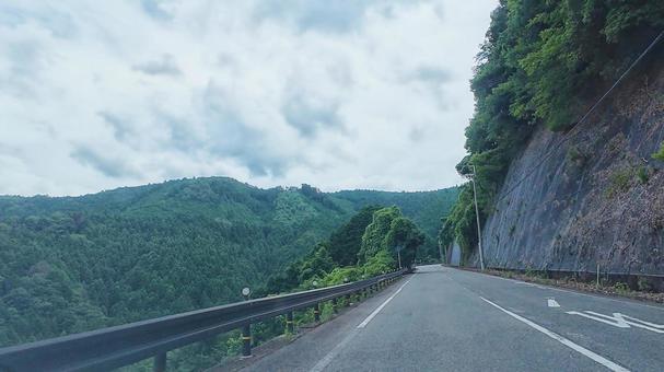 天辻峠への道 天辻峠への道の写真